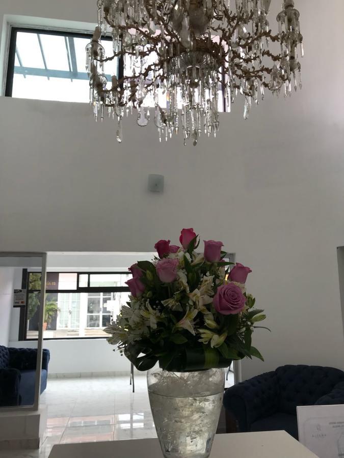 Hotel Plaza Amalia 3*